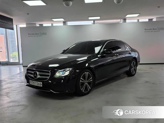 Mercedes-Benz E-Class W213 2020 Черный из Кореи
