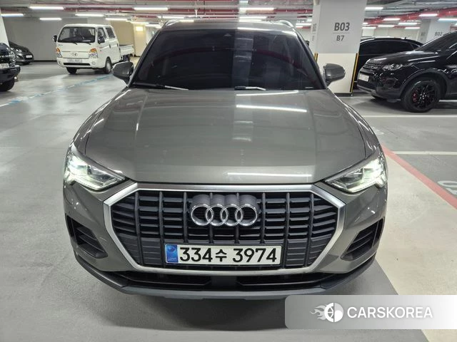 Audi Q3 (F3) 2023 Серый из Кореи