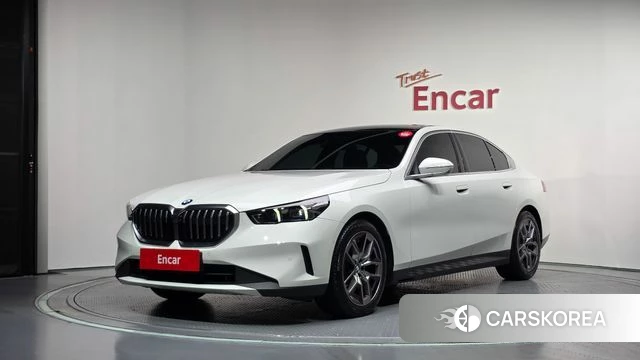 BMW 5 Series (G60) 2024 Белый из Кореи