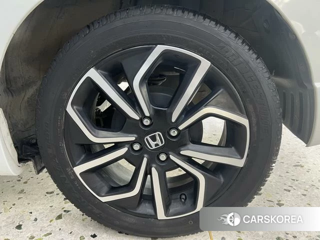 Honda LIFE 2023 Белый из Китая
