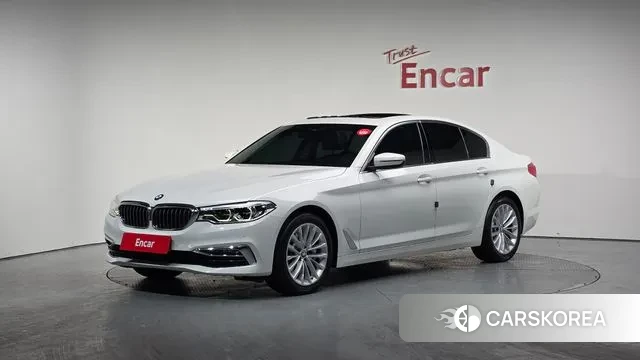 BMW 5 Series (G30) 2019 Белый из Кореи