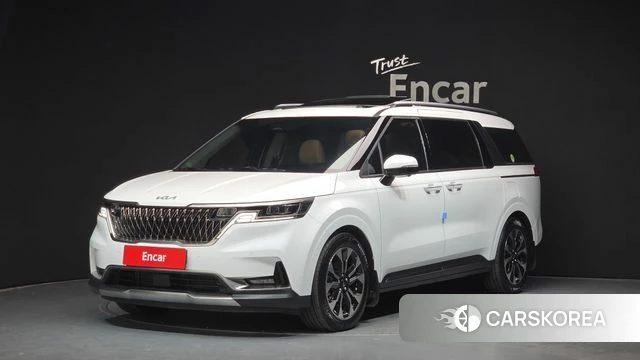 Kia Carnival 4th generation 2022 Белый из Кореи