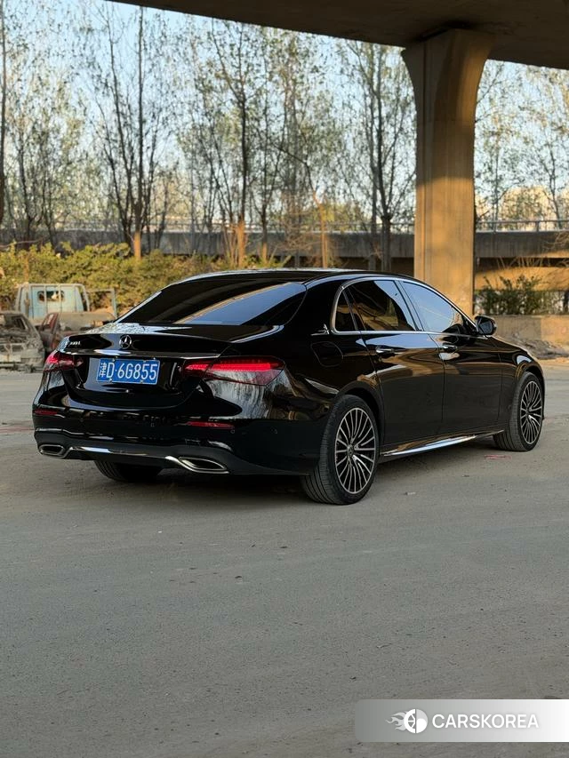 Mercedes-Benz E-class 2021 Черный из Китая