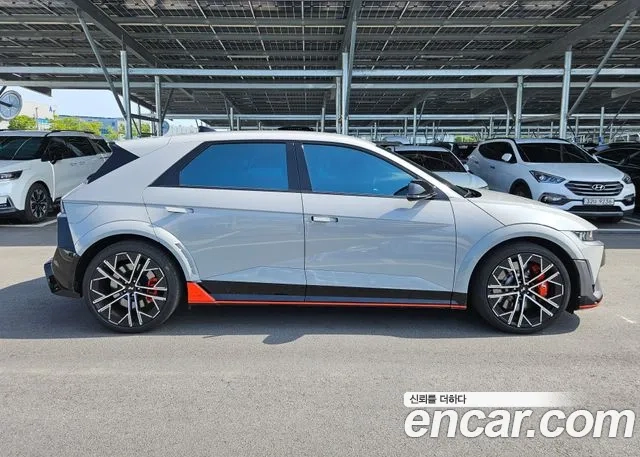 Hyundai Ionic 5 2024 Серый из Кореи