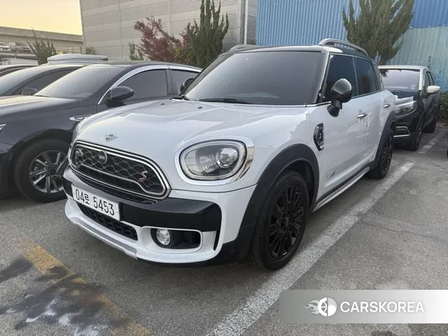 Mini Cooper S Countryman 2018 Белый из Кореи