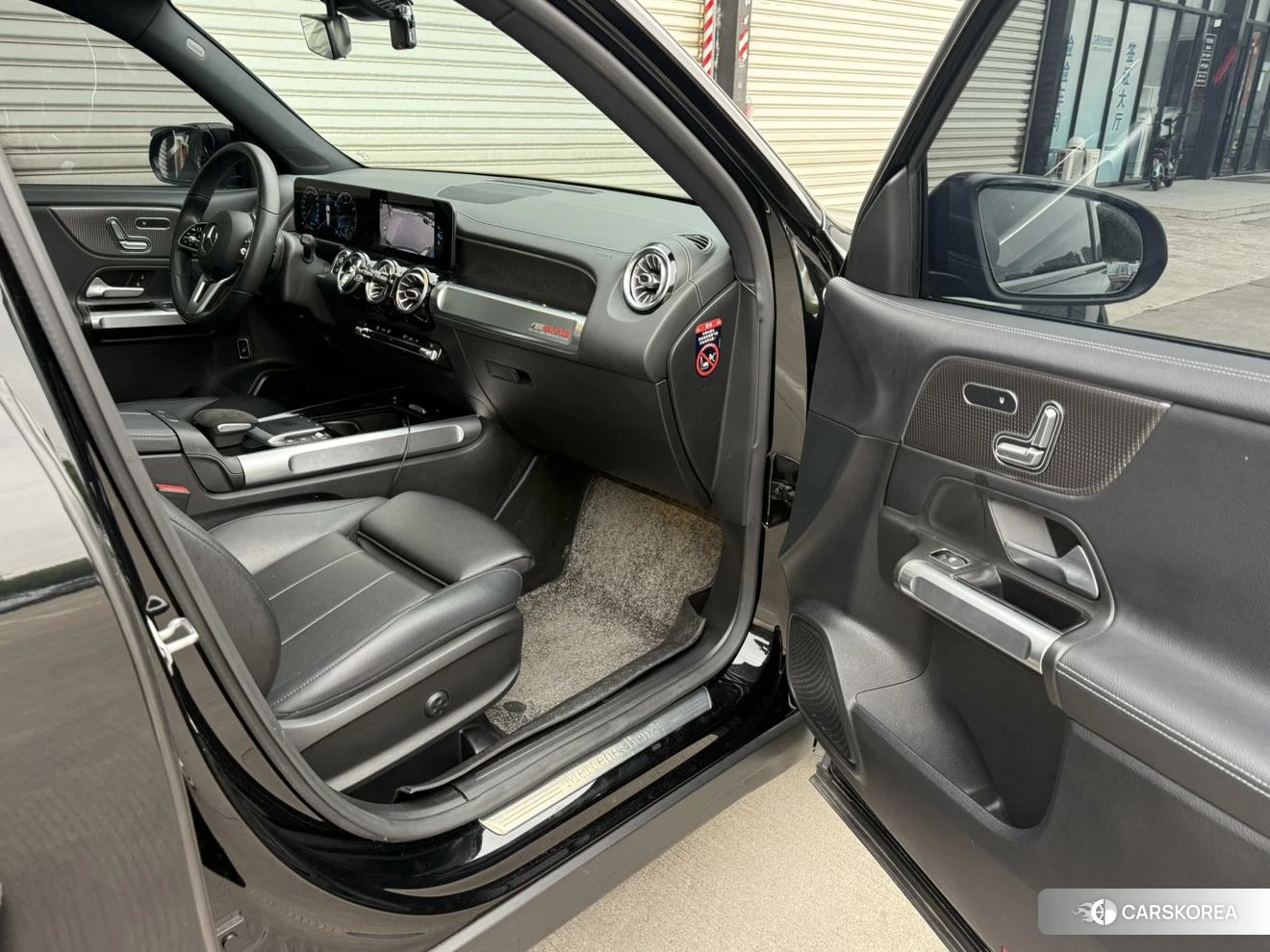 Mercedes-Benz GLB 2021 Черный из Китая