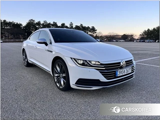 Volkswagen Arteon 2020 Белый из Кореи
