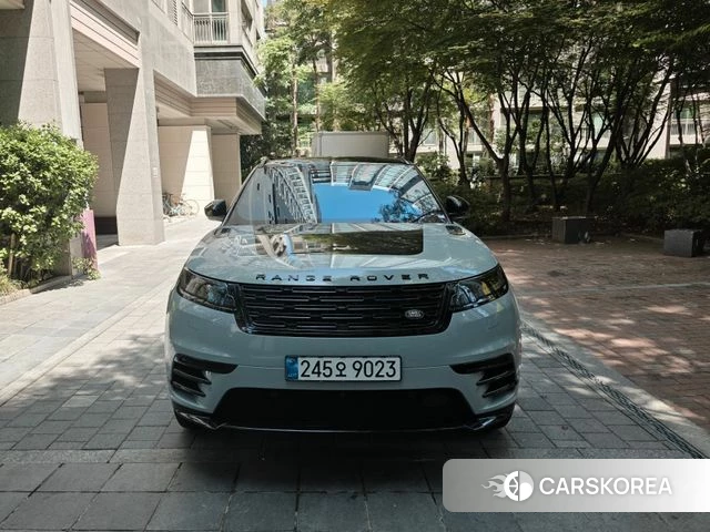 Land Rover Range Rover Velar 2025 Светло-серебряный цвет из Кореи