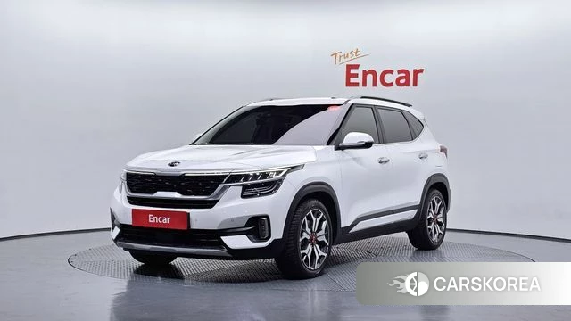 Kia Seltos 2021 Белый из Кореи