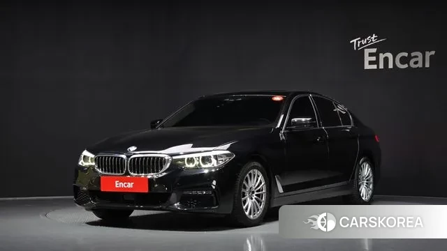 BMW 5 Series (G30) 2019 Черный из Кореи