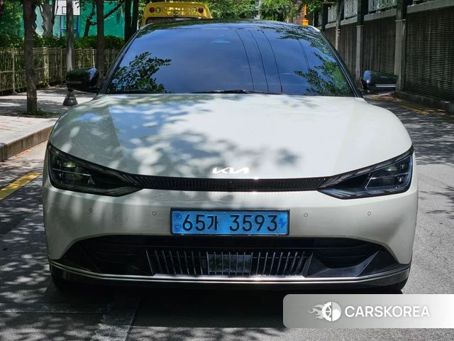 Kia EV6 2021 Белый из Кореи