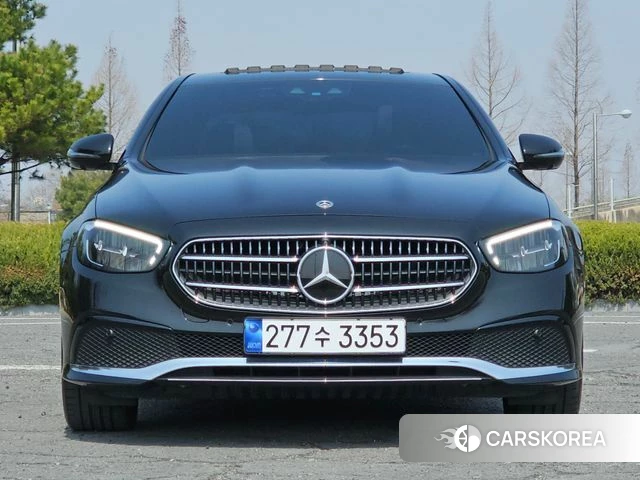 Mercedes-Benz E-Class W213 2023 Черный из Кореи