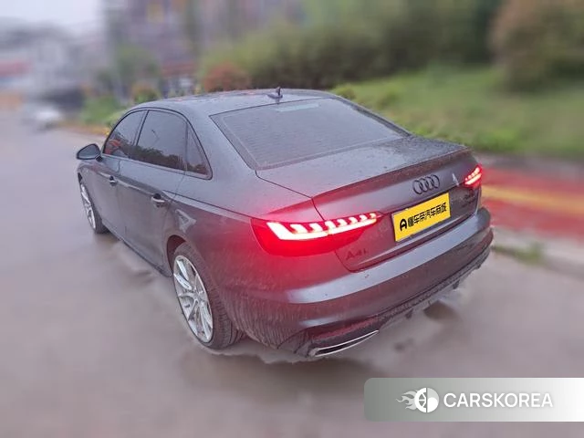 Audi A4L 2025 Темно-серый из Китая