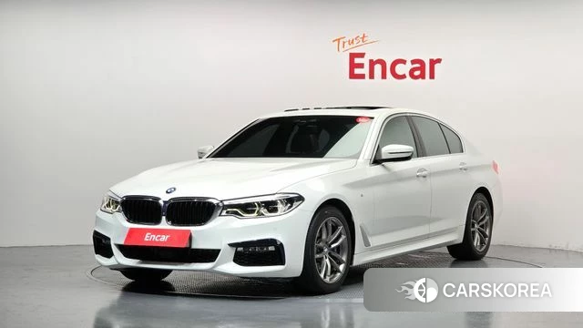 BMW 5 Series (G30) 2018 Белый из Кореи