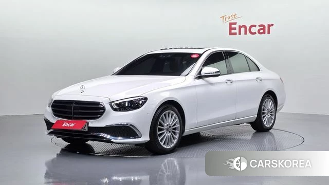 Mercedes-Benz E-Class W213 2020 Белый из Кореи