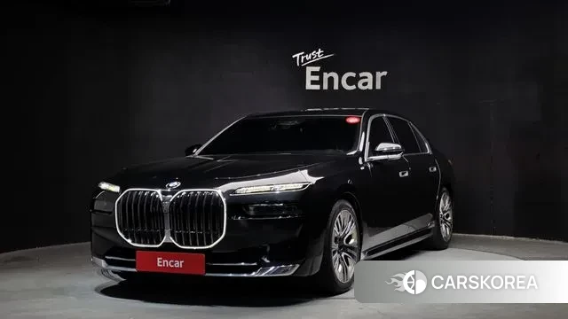 BMW 7 Series (G70) 2023 Черный из Кореи