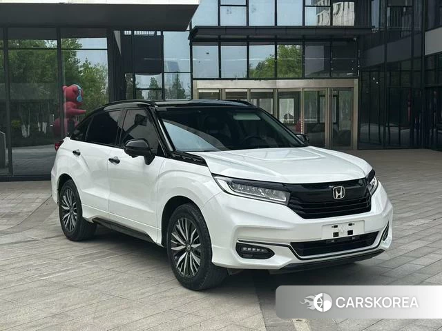Honda Crown Road 2022 Белый из Китая