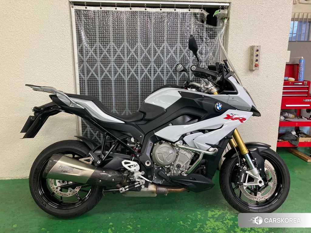 Проданный BMW S1000XR 2016 из Японии