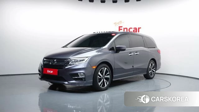 Honda Odyssey 2019 Серый из Кореи