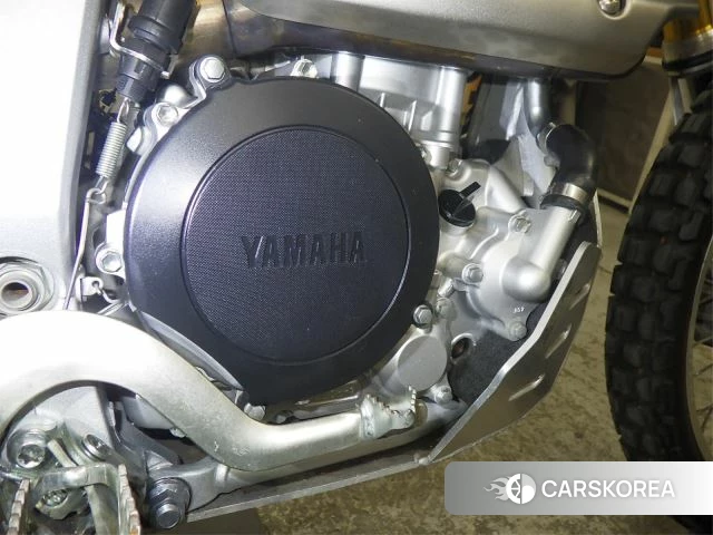 Engine photo