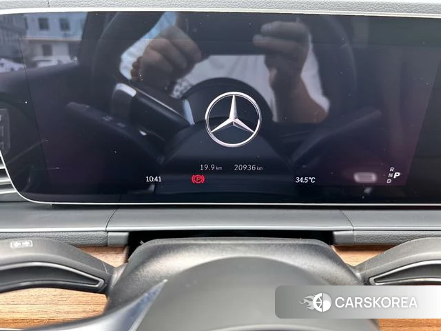 Mercedes-Benz GLS 2024 Темно-серый из Китая