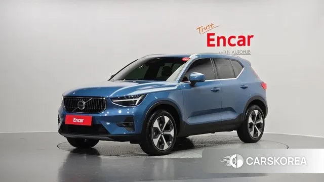 Volvo XC40 2024 Синий из Кореи