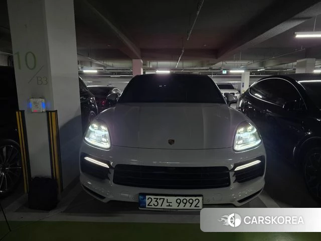 Porsche Cayenne (PO536) 2021 Серый из Кореи