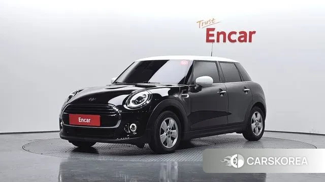 Mini Cooper 2020 Черный из Кореи