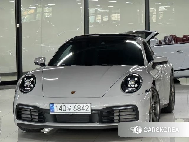 Porsche 911(992) 2024 Серебристо-серый из Кореи