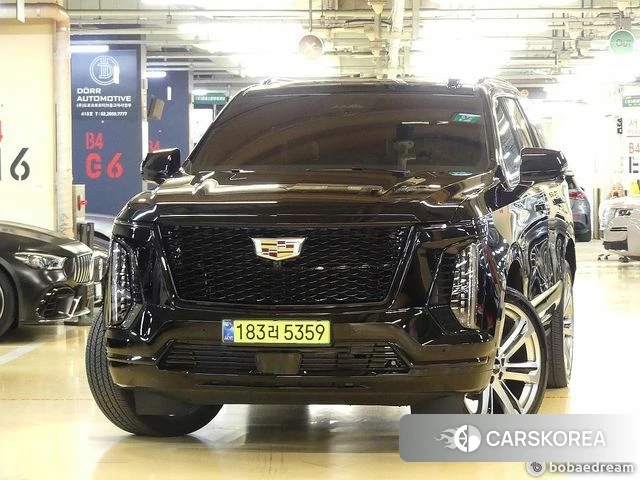 Cadillac Escalade 5th Generation 2025 Черный из Кореи
