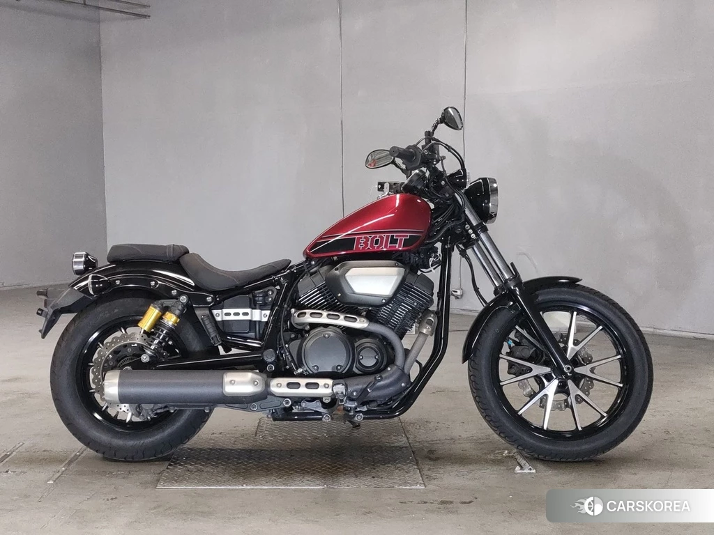 Проданный Yamaha BOLT 950R id 4162801 из Японии