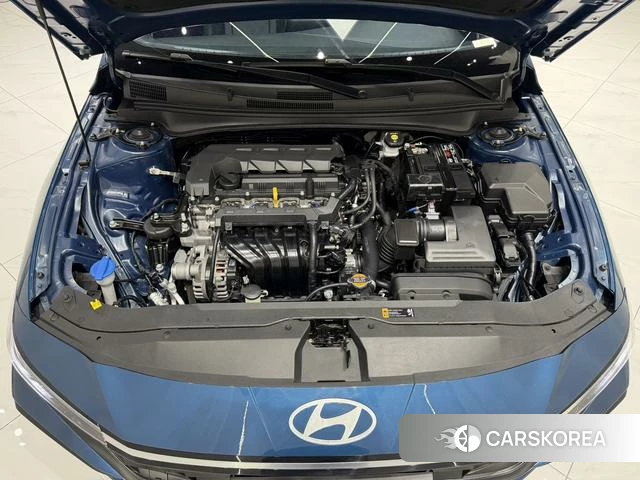Hyundai Elantra 2024 Синий из Китая