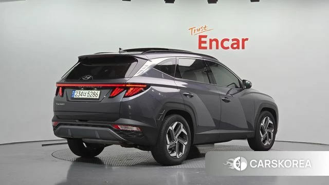 Hyundai Tucson (NX4) 2021 Серый из Кореи