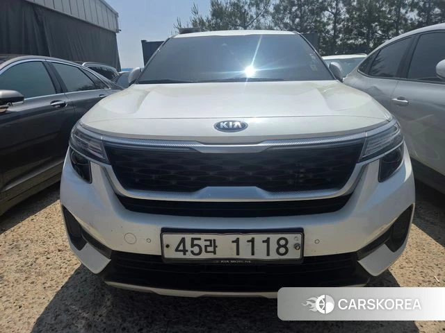 Kia Seltos 2019 Белый из Кореи