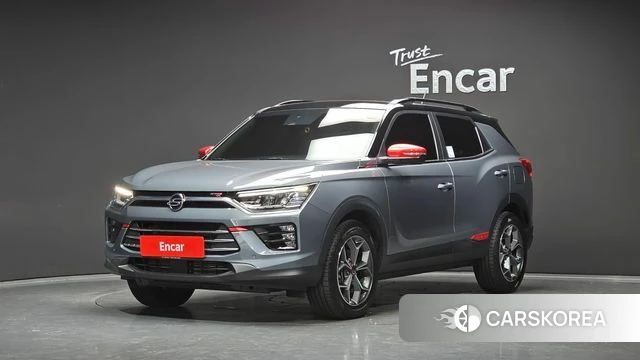Ssangyong Beautiful Korando 2021 Серебристо-серый из Кореи