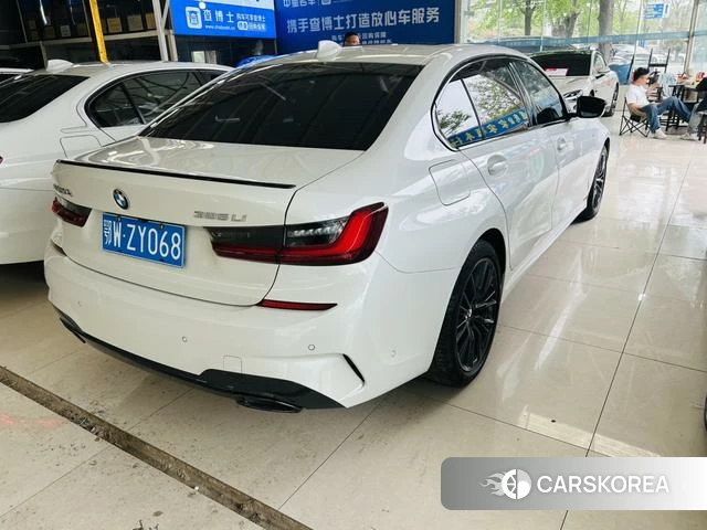 BMW 3 series 2022 Белый из Китая