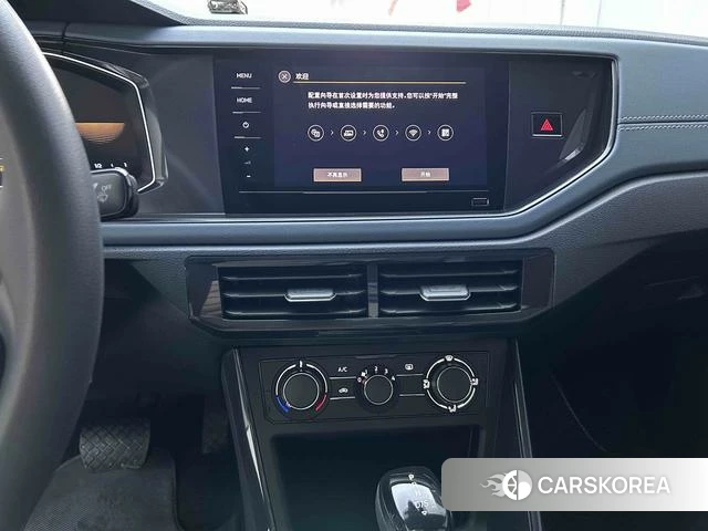 Volkswagen Lavida 2023 Белый из Китая