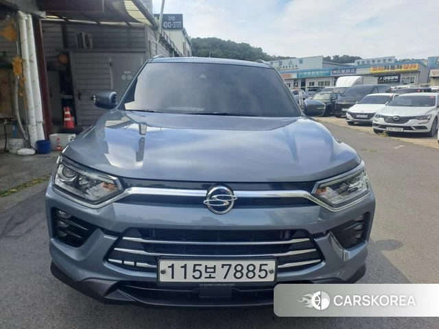 Ssangyong Beautiful Korando 2020 Серый из Кореи