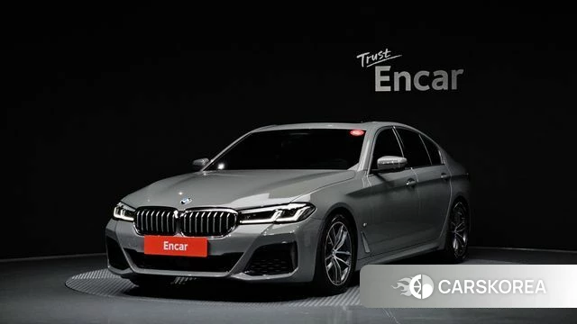 BMW 5 Series (G30) 2020 Серебристо-серый из Кореи