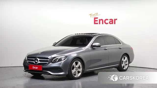 Mercedes-Benz E-Class W213 2018 Серый из Кореи
