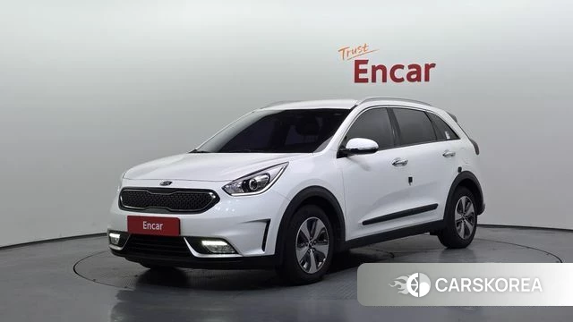 Kia Niro 2018 Белый из Кореи