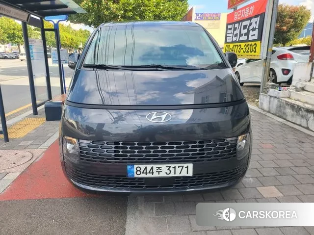 Hyundai Staria 2022 Серый из Кореи