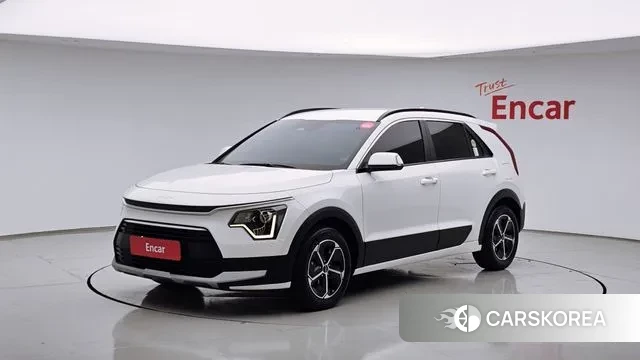 Kia Di Ol Nu Niro 2022 Белый из Кореи