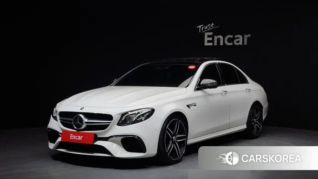 Mercedes-Benz E-Class W213 2018 Белый из Кореи