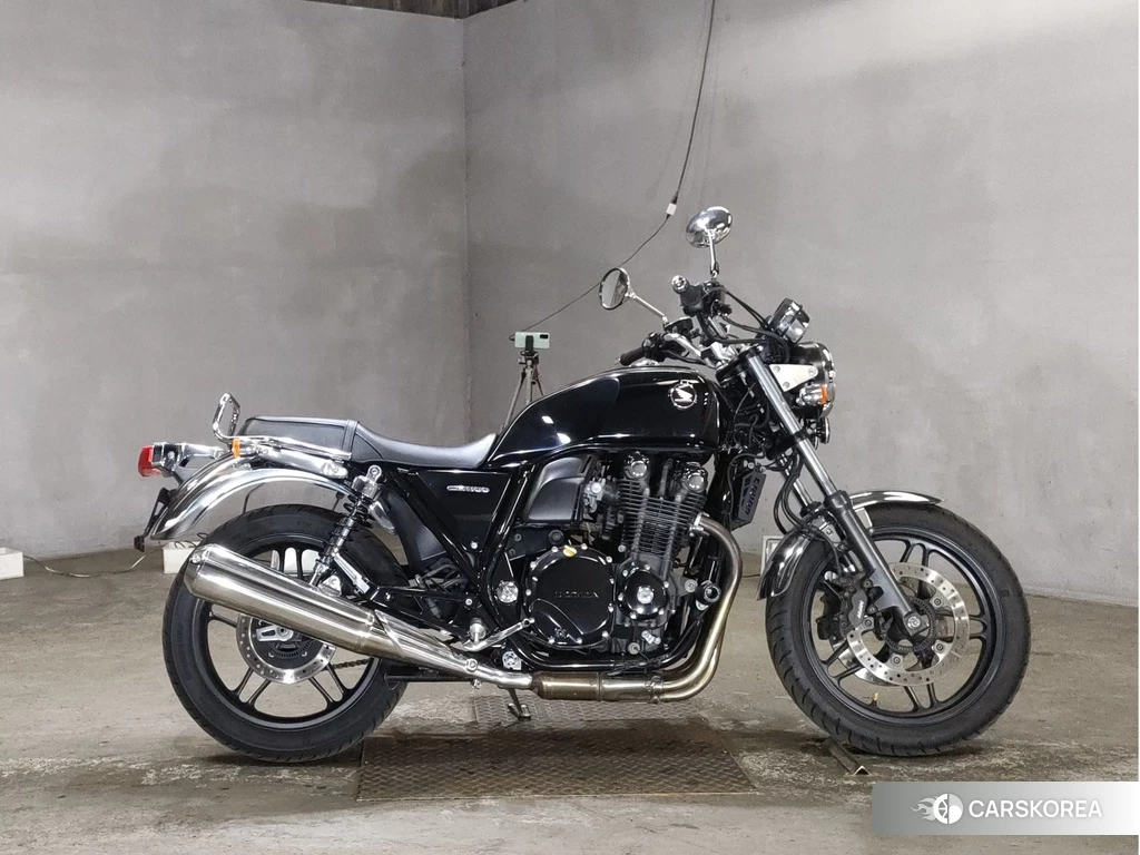 Проданный Honda CB1100 2015 из Японии