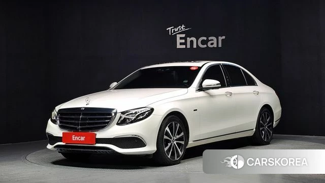 Mercedes-Benz E-Class W213 2020 Белый из Кореи