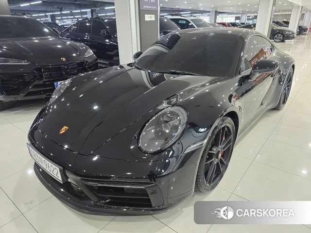 Porsche 911(992) 2023 Черный из Кореи