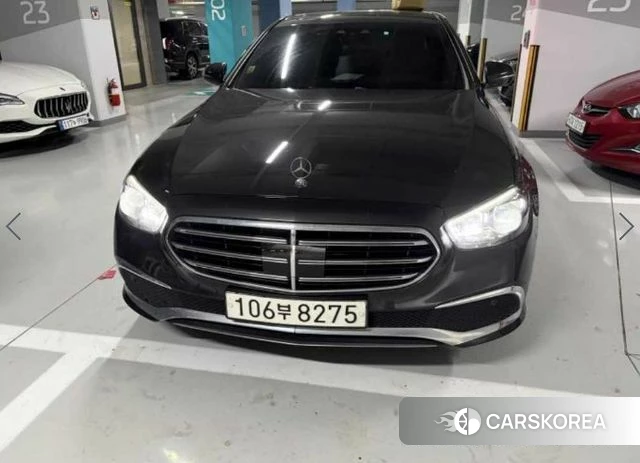 Mercedes-Benz E-Class W213 2021 Серый из Кореи