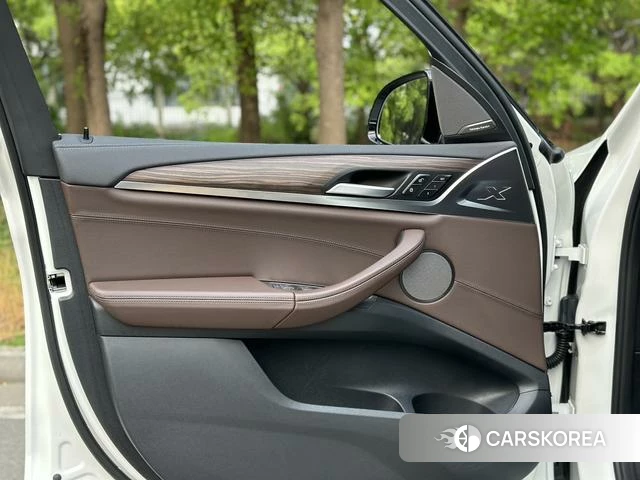 BMW X3 2021 Белый из Китая