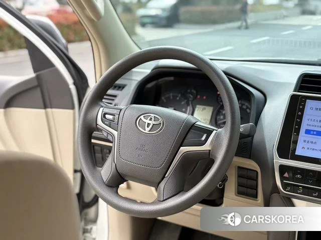 Toyota Prado (imported) 2023 Белый из Китая